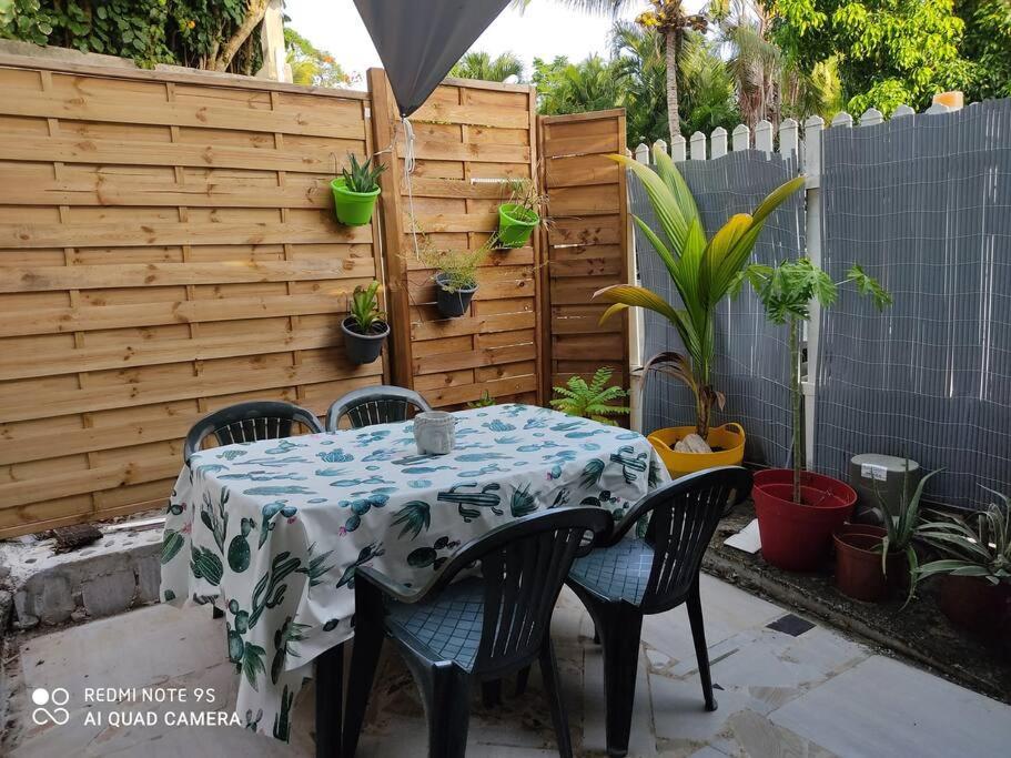 Guest House Bien-Etre Creole 圣安尼 外观 照片